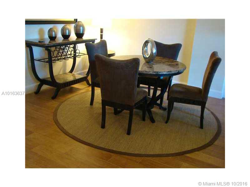 Harbour House Condo - Residential Lease