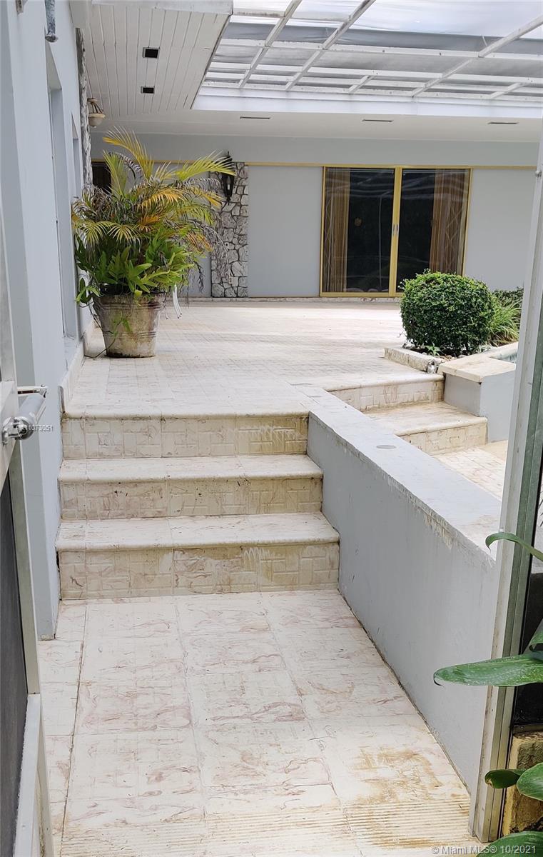 C GAB COUNTRY CLUB SEC 5 - Residential