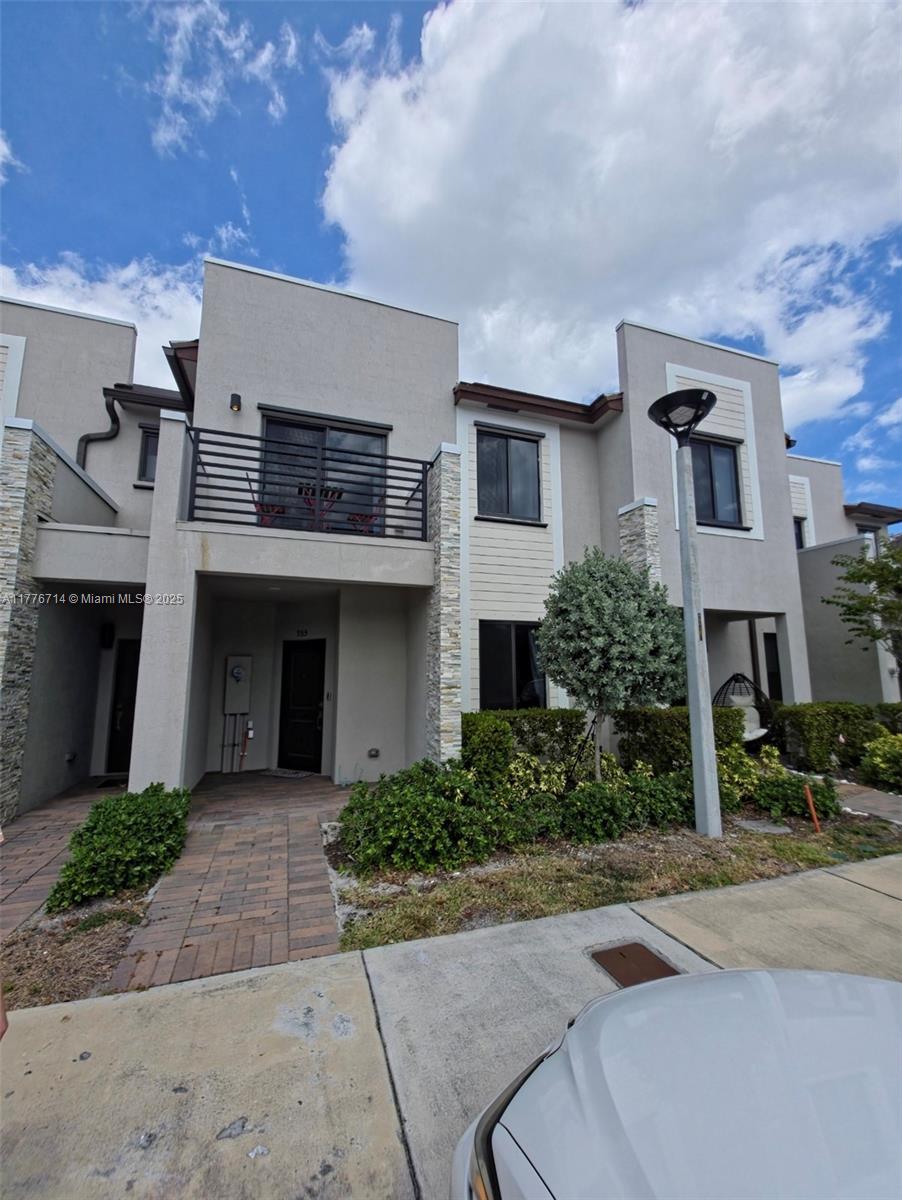 Rental Property at 955 Ne 211th St 955, Miami, Broward County, Florida - Bedrooms: 3 
Bathrooms: 3  - $3,500 MO.