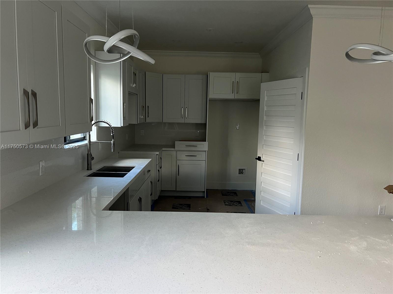 REV PL OF VICTORIA HEIGHT - Residential