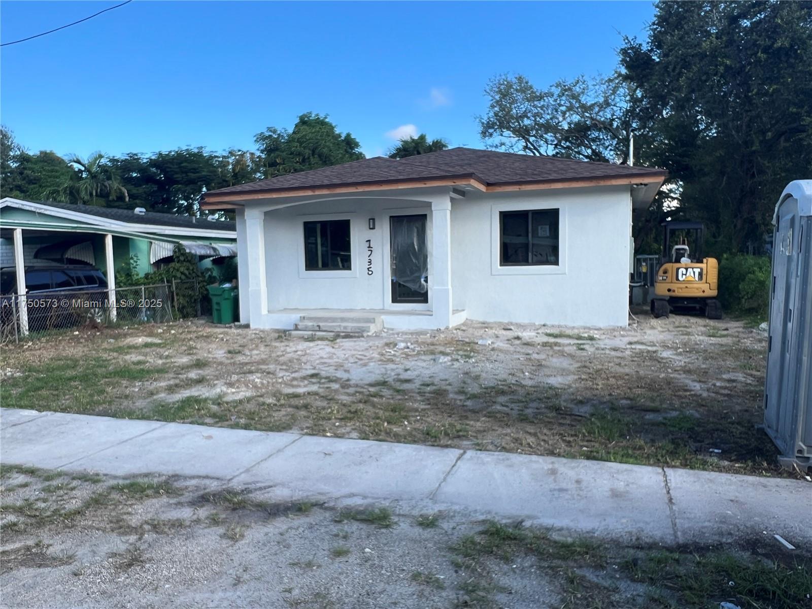 1735 NW 84th St