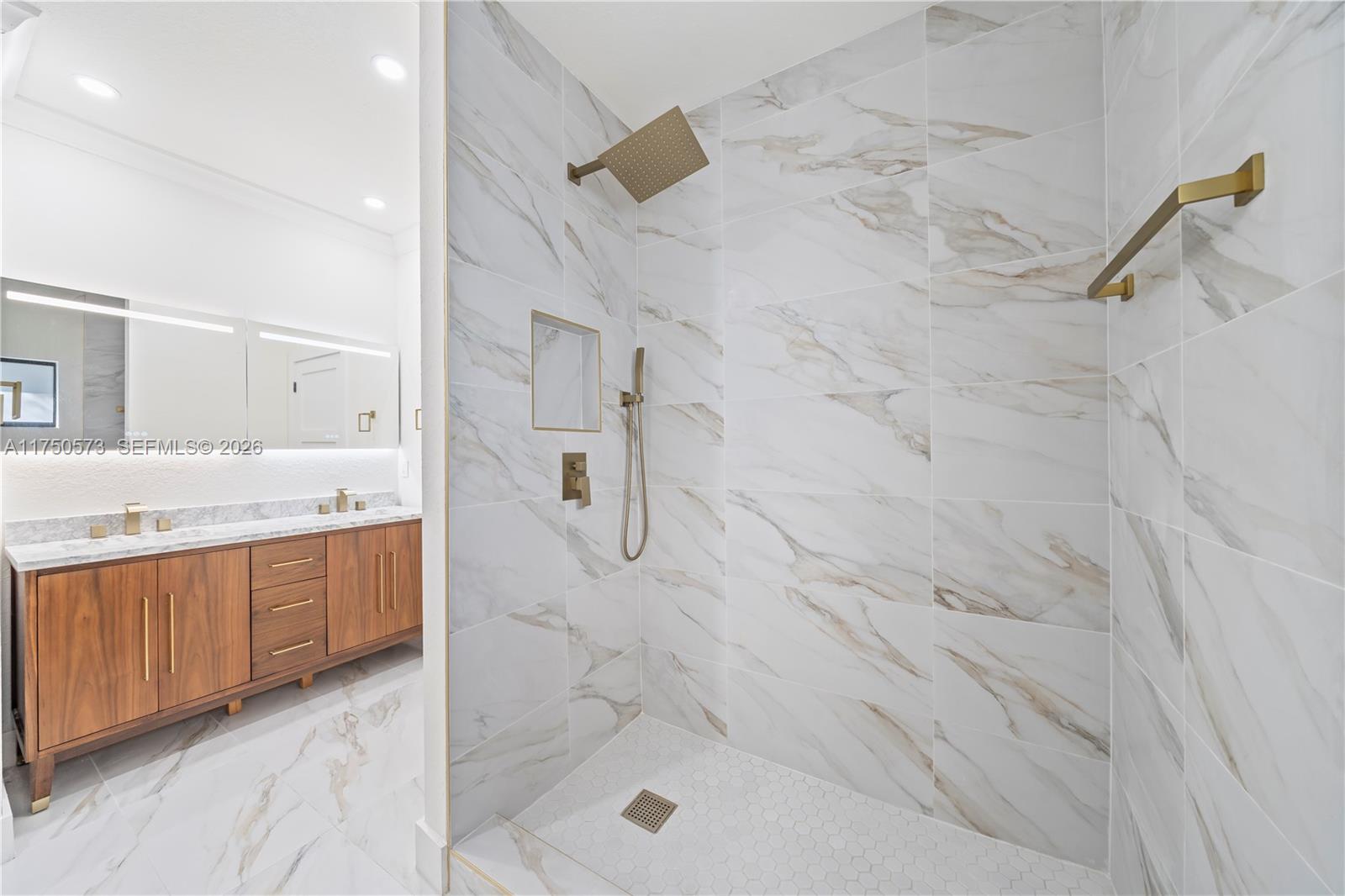 REV PL OF VICTORIA HEIGHT - Residential