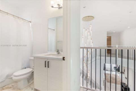 Tiny photo for 17197 Teton River Rd, Boca Raton, FL 33496 (MLS # A12010018)