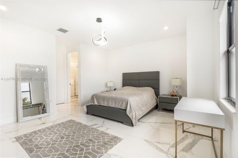 Tiny photo for 17197 Teton River Rd, Boca Raton, FL 33496 (MLS # A12010018)