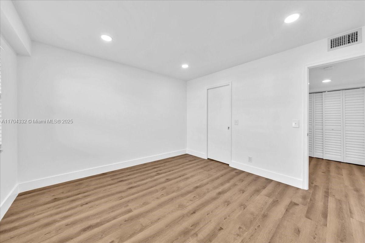 HAWTHORNE AT CENTURY VILL - Residential