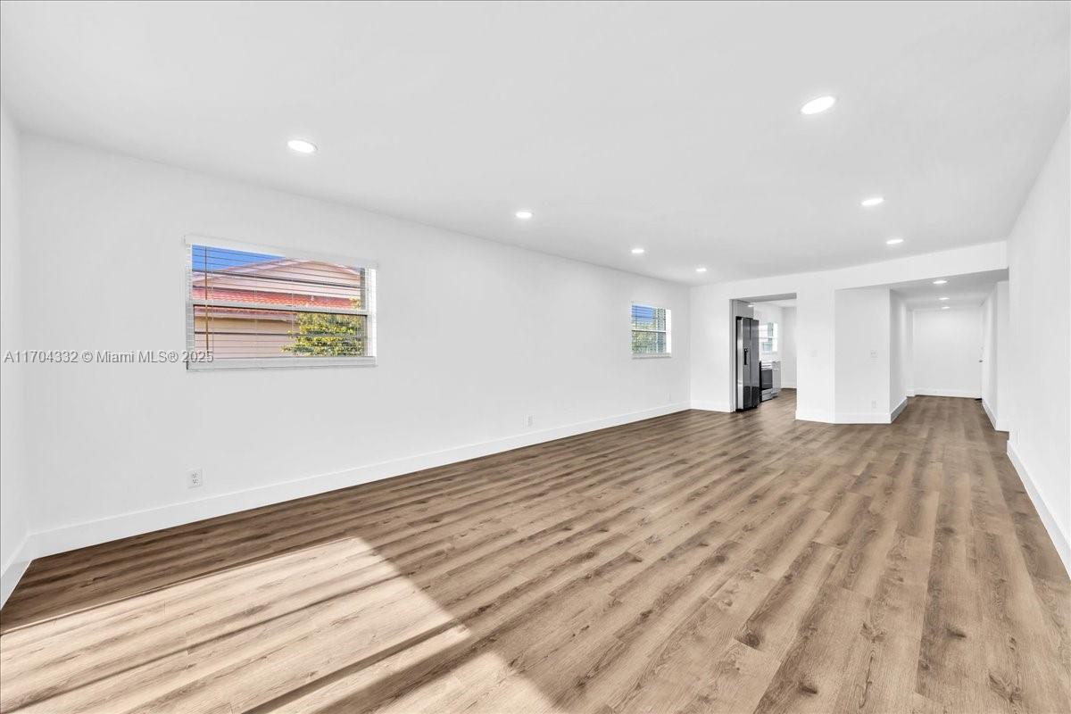 HAWTHORNE AT CENTURY VILL - Residential