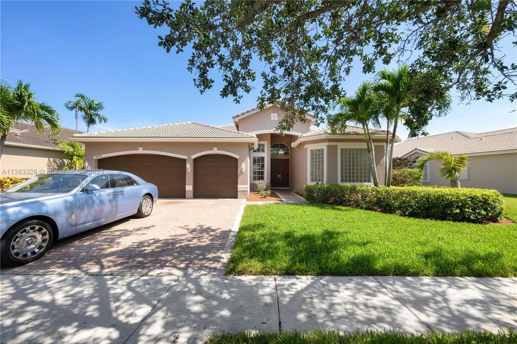 Photo of 18588 SW 50th Ct, Miramar, FL 33029 (MLS # A11383328)