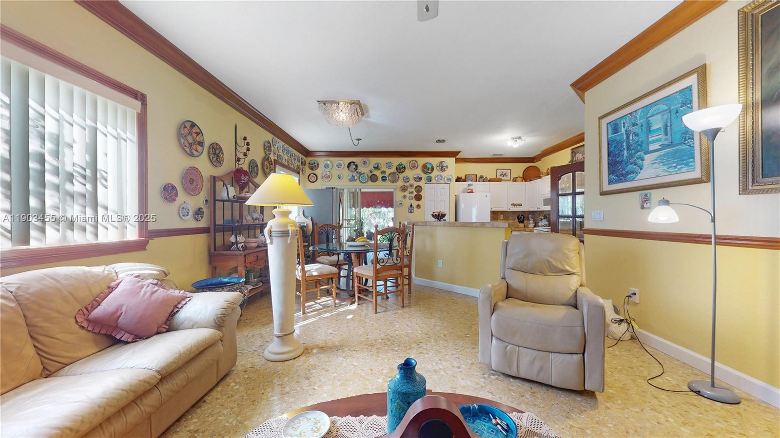 BISCAYNE DRIVE ESTATES - Residential