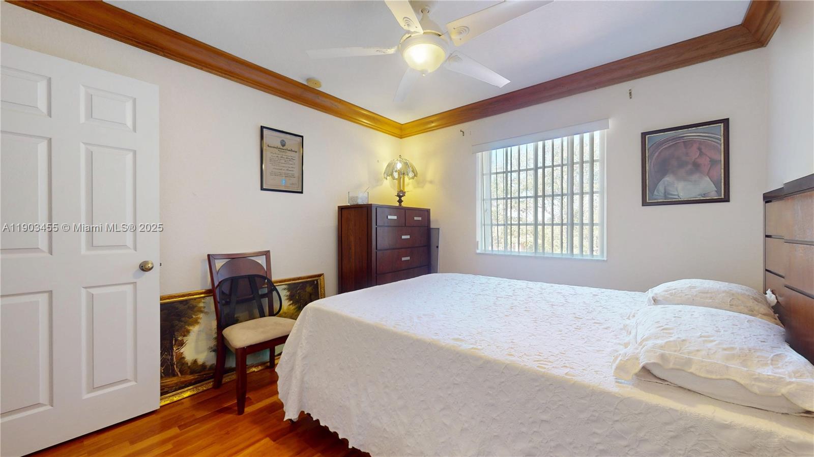 BISCAYNE DRIVE ESTATES - Residential