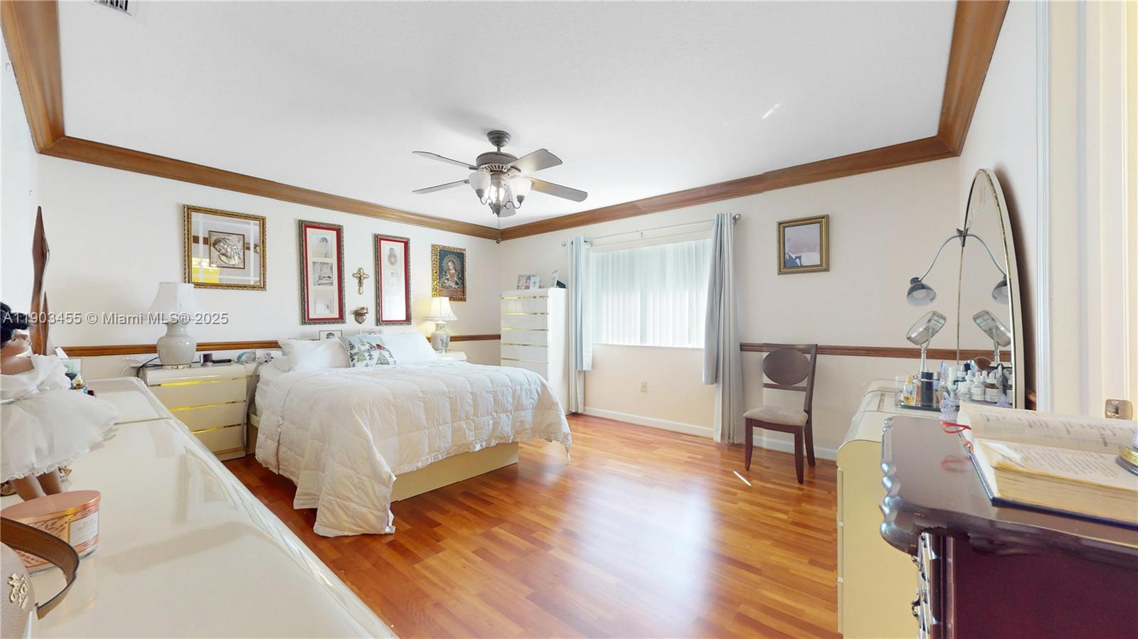 BISCAYNE DRIVE ESTATES - Residential