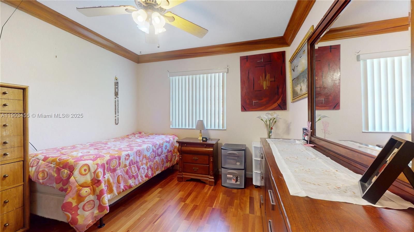 BISCAYNE DRIVE ESTATES - Residential