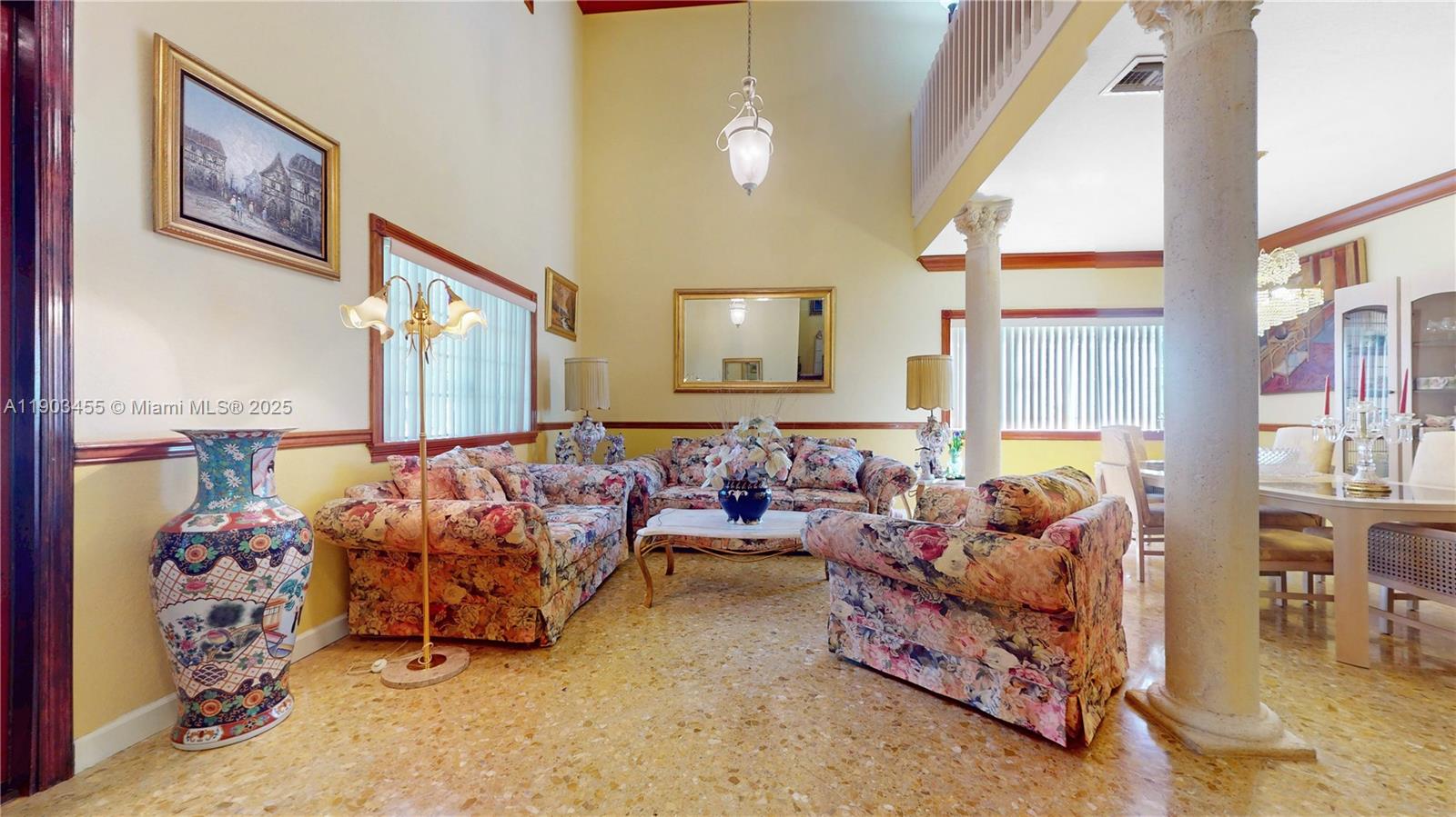 BISCAYNE DRIVE ESTATES - Residential