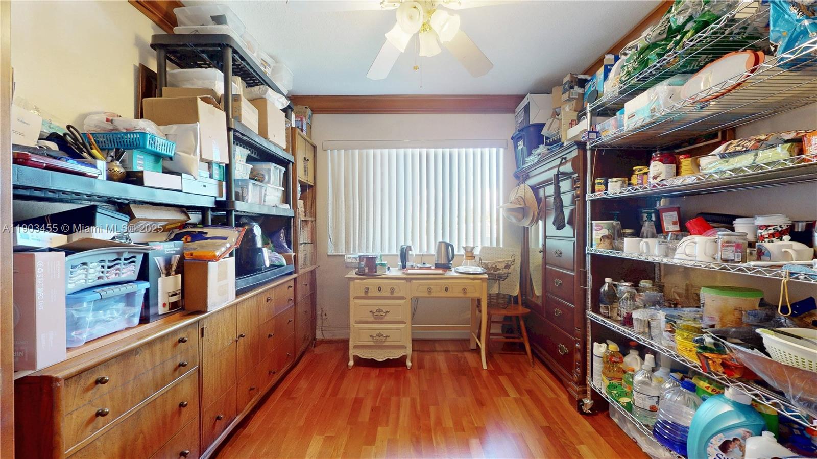 BISCAYNE DRIVE ESTATES - Residential