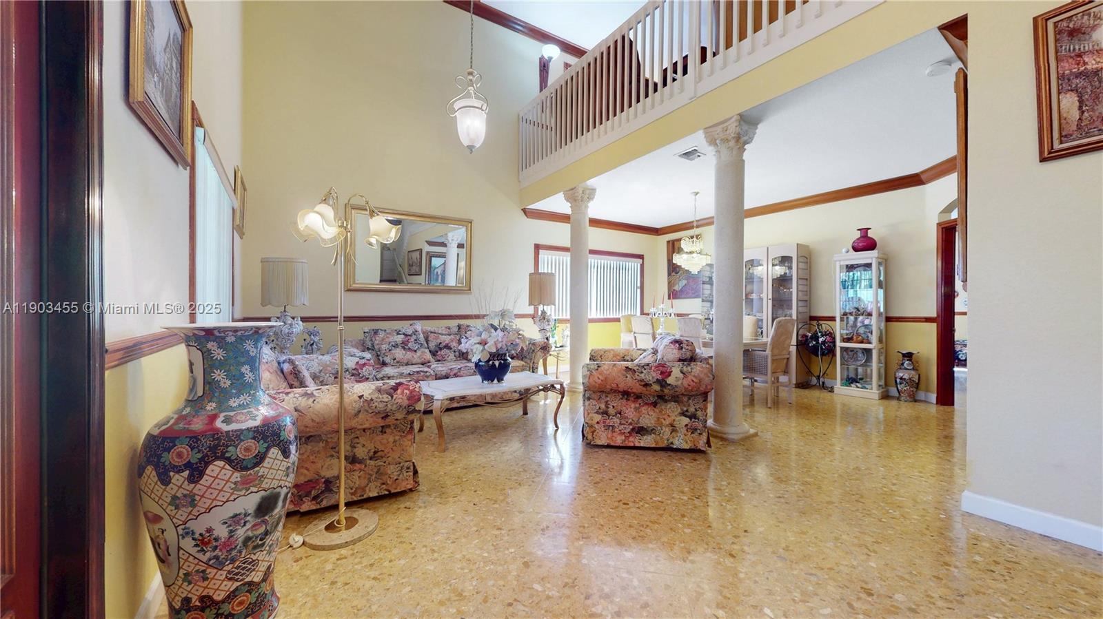 BISCAYNE DRIVE ESTATES - Residential