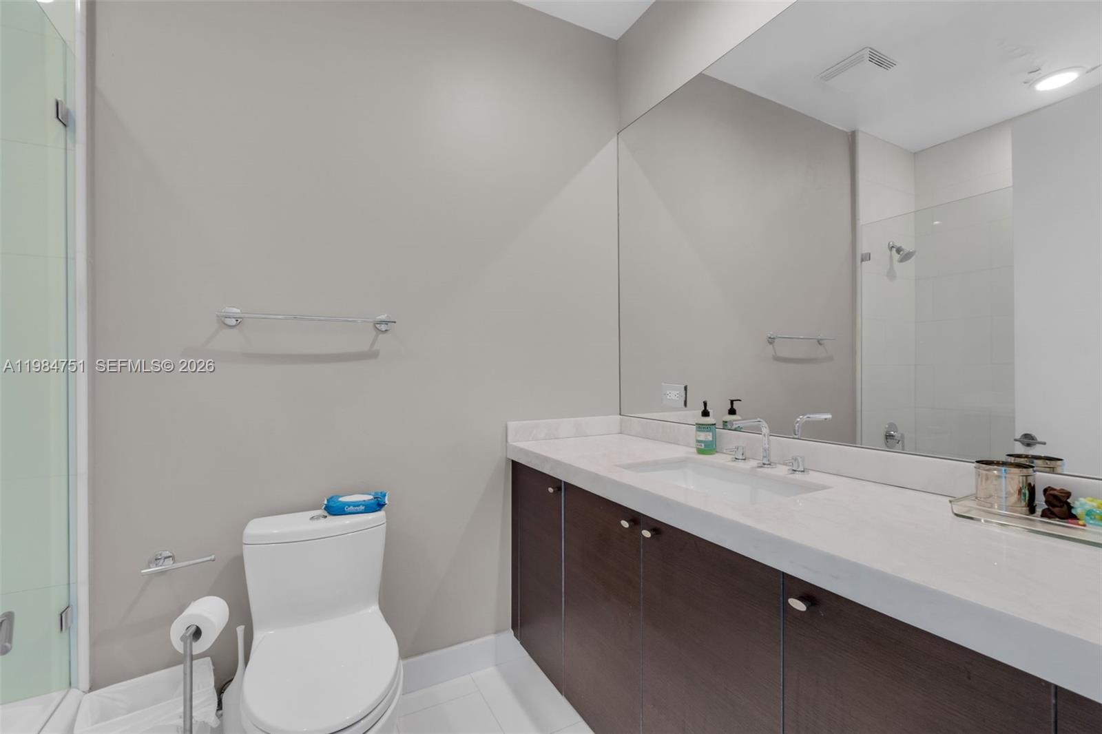 ASIA CONDO - Residential