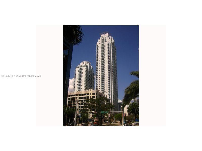 1050 Brickell Ave 202, Miami, Broward County, Florida - 1 Bedrooms  
2 Bathrooms - 