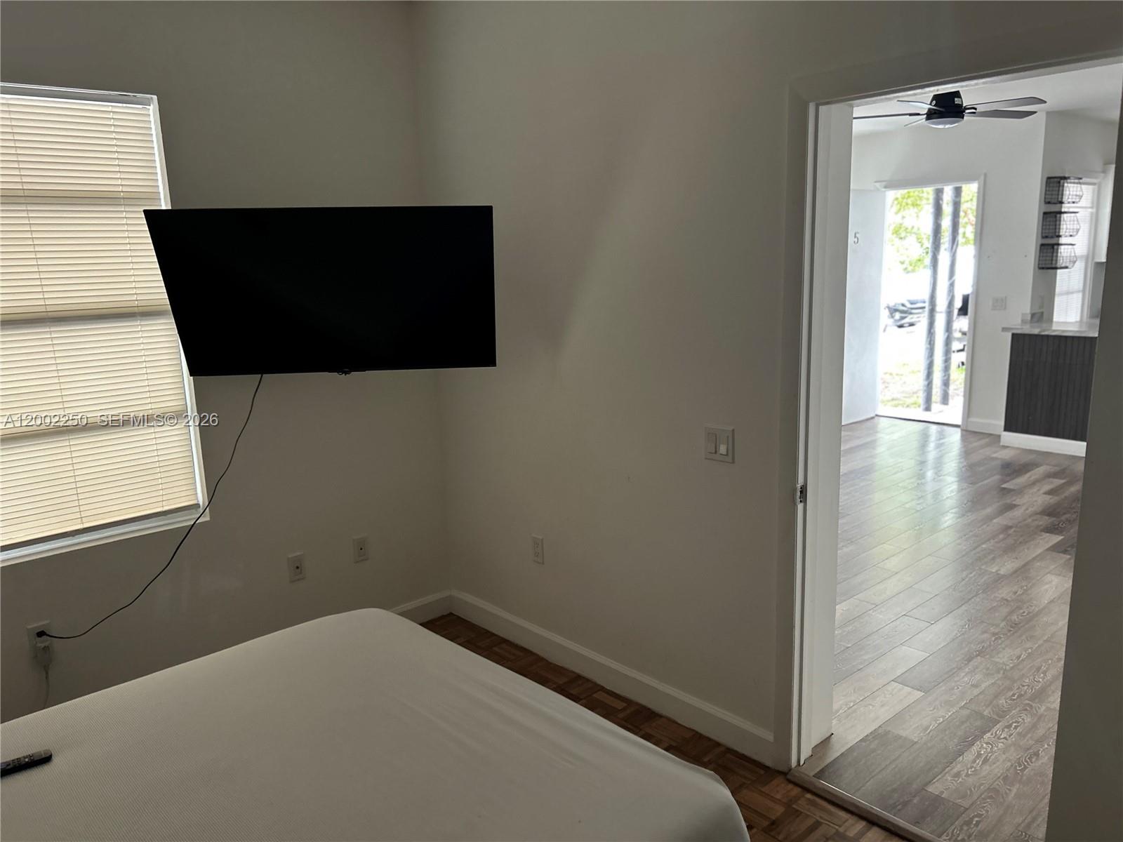 RESUB BLKS 13 & 14 IDLEWY - Residential Lease