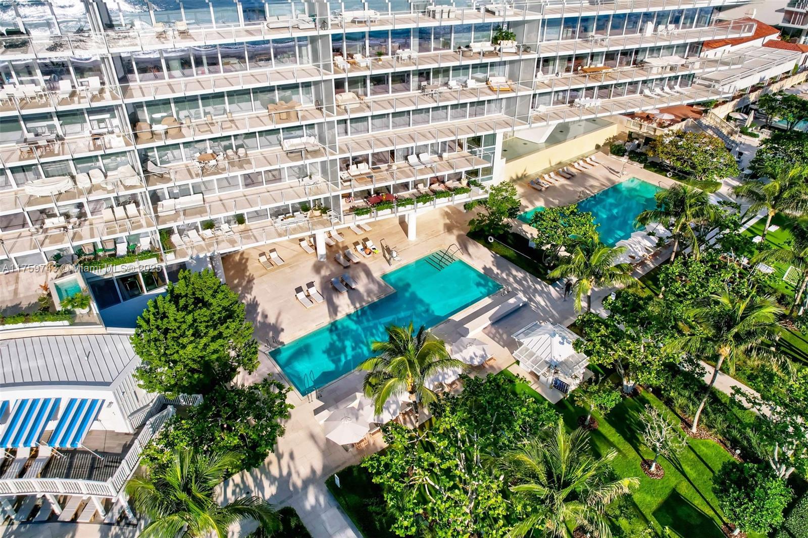 SURF CLUB CONDO - Residential