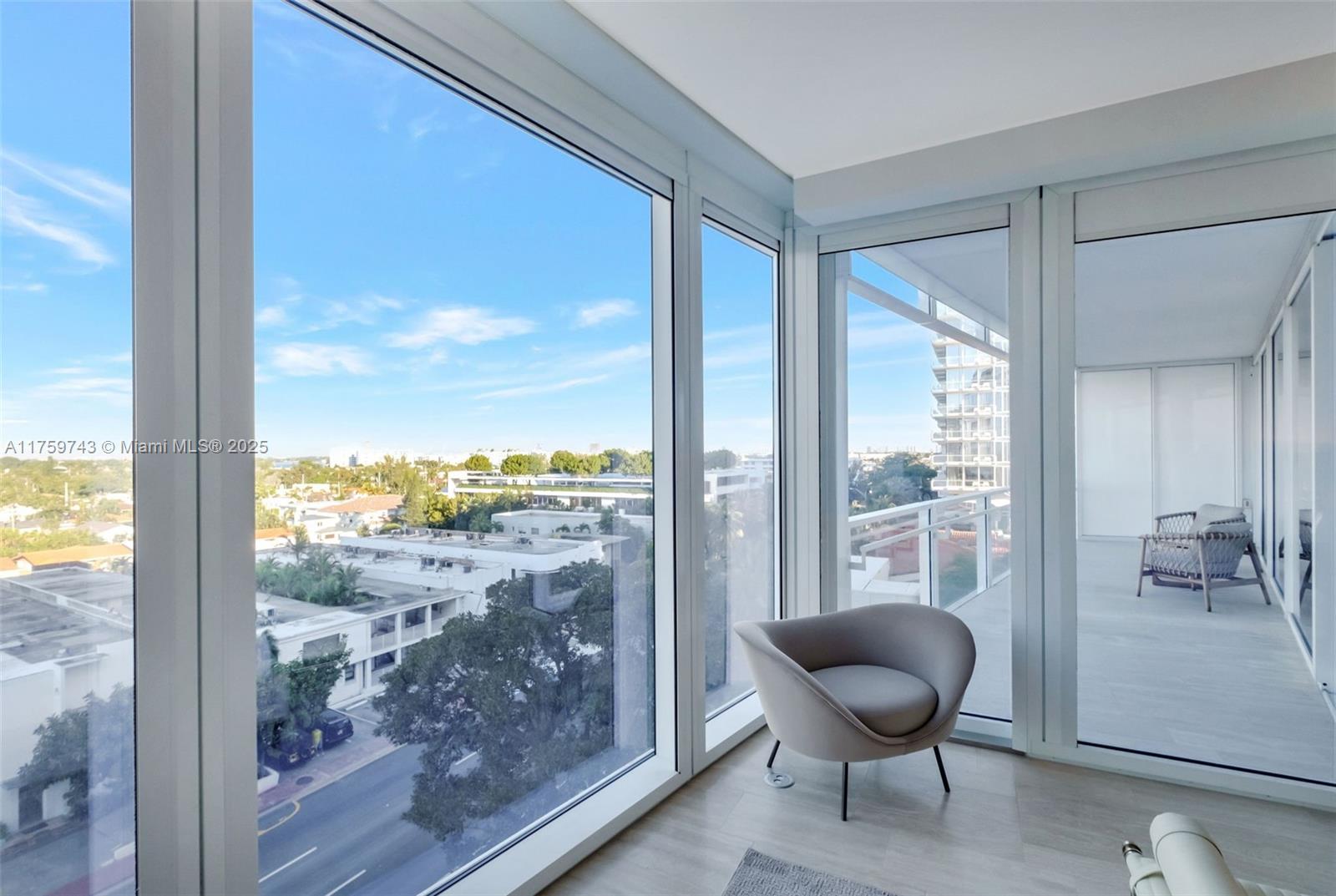 SURF CLUB CONDO - Residential