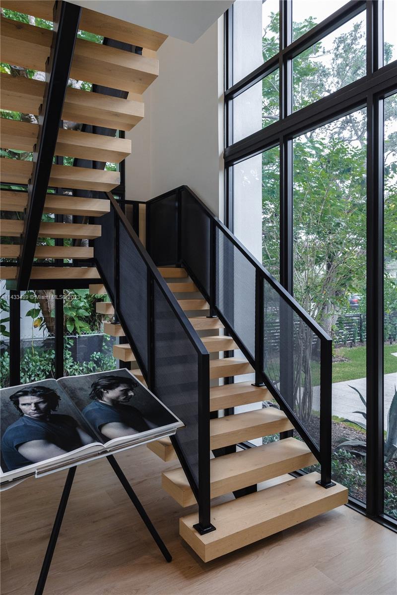 DAVIS OAKS - Residential