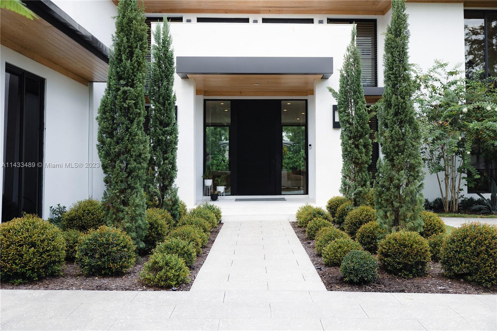 DAVIS OAKS - Residential