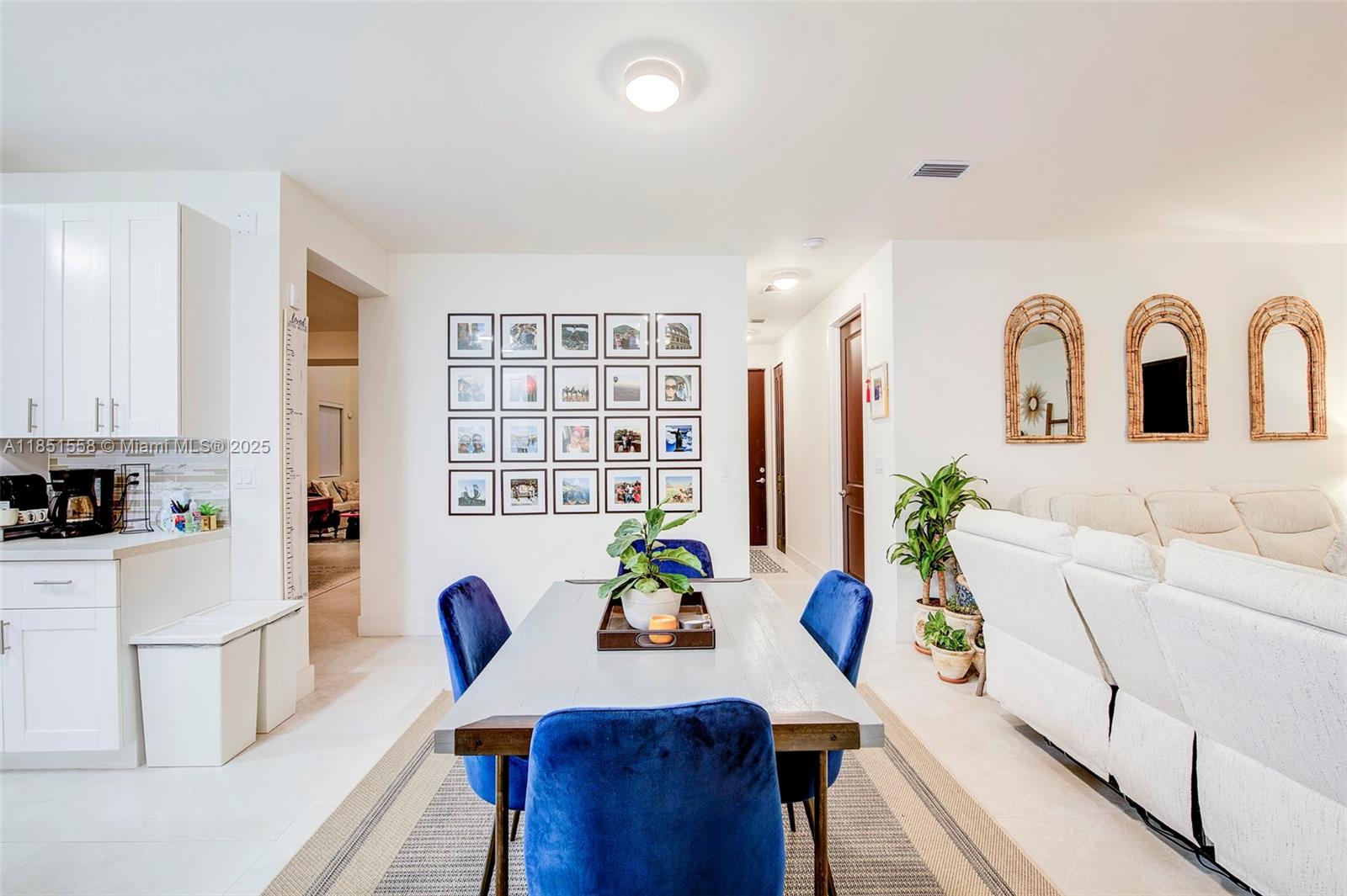 PALMETTO BAY GARDENS - Residential