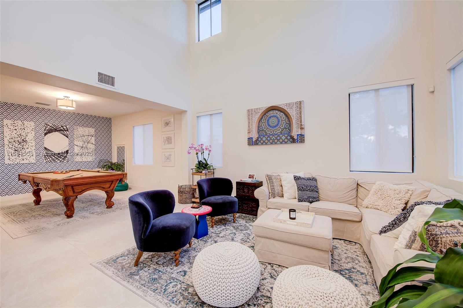 PALMETTO BAY GARDENS - Residential