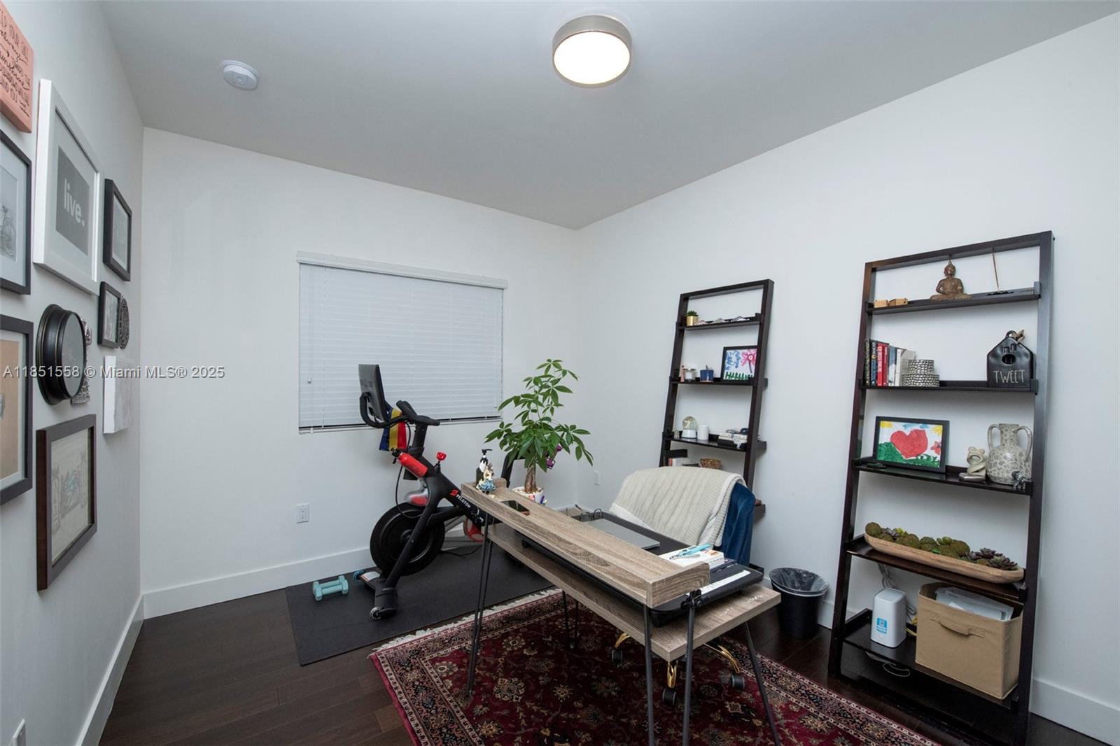 PALMETTO BAY GARDENS - Residential