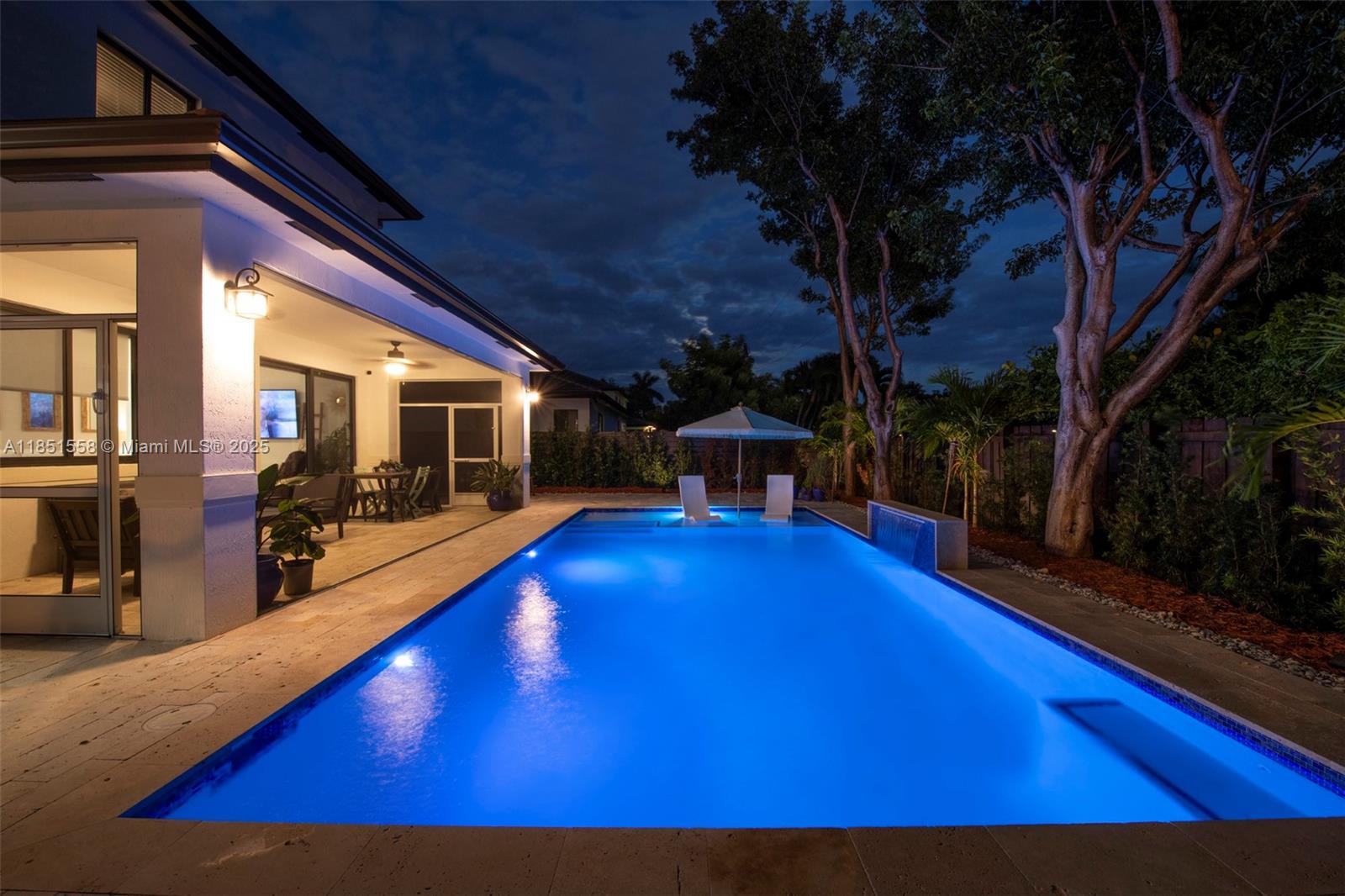 PALMETTO BAY GARDENS - Residential