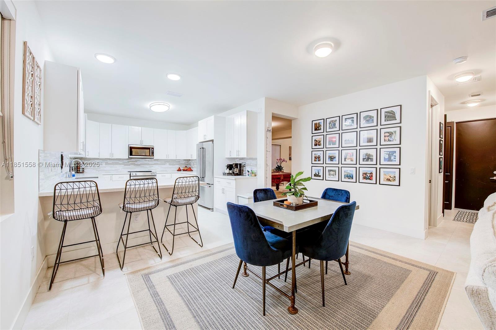 PALMETTO BAY GARDENS - Residential