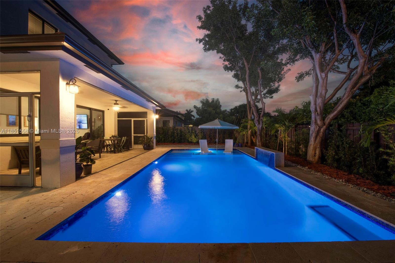 PALMETTO BAY GARDENS - Residential