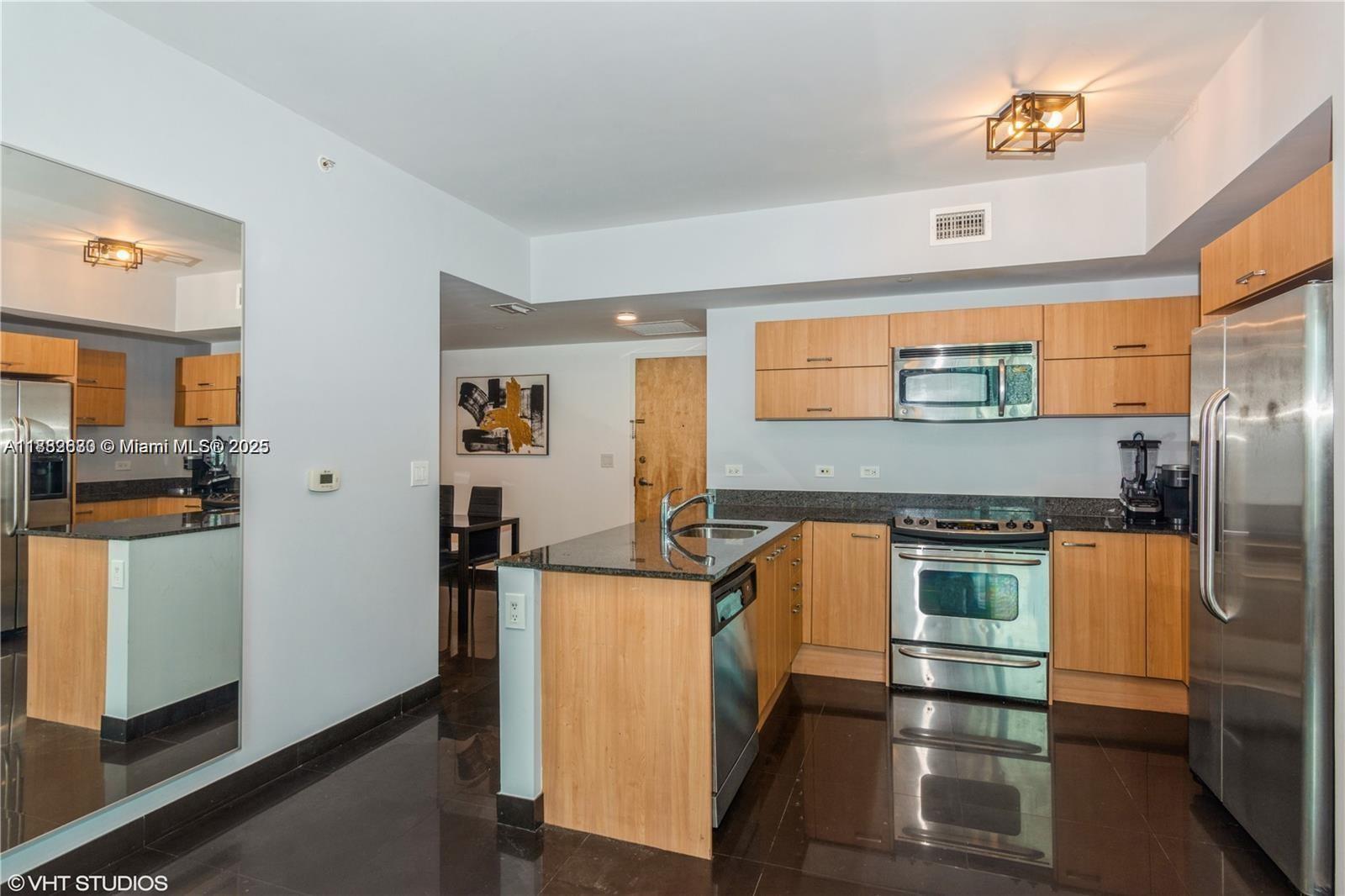 WIND CONDO - Residential Lease