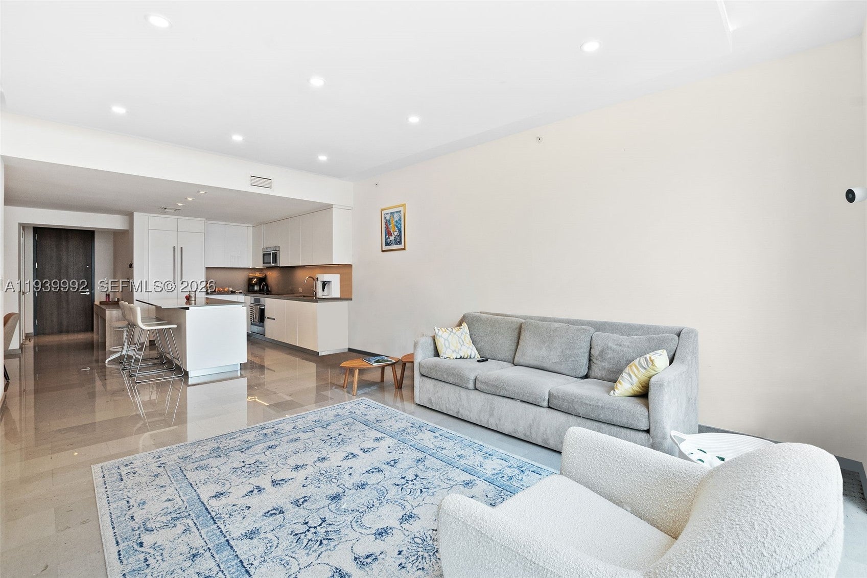 68 SE 6th Street 805