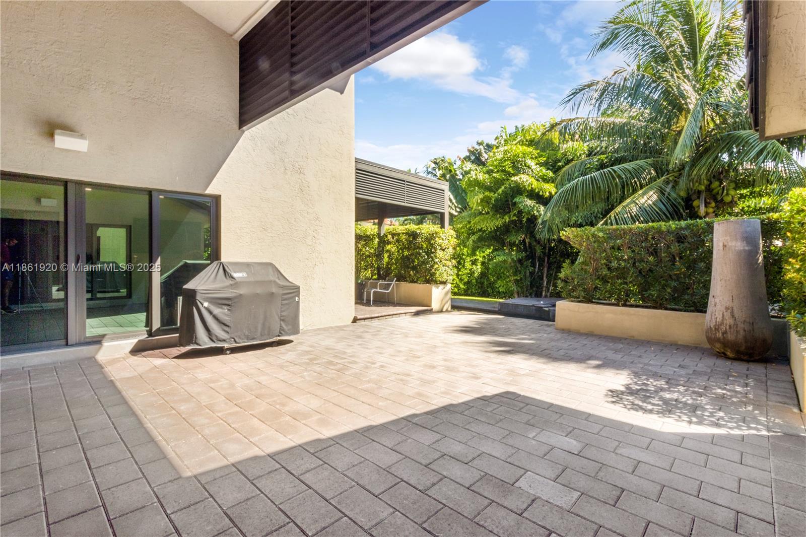 371 Isla Dorada Blvd