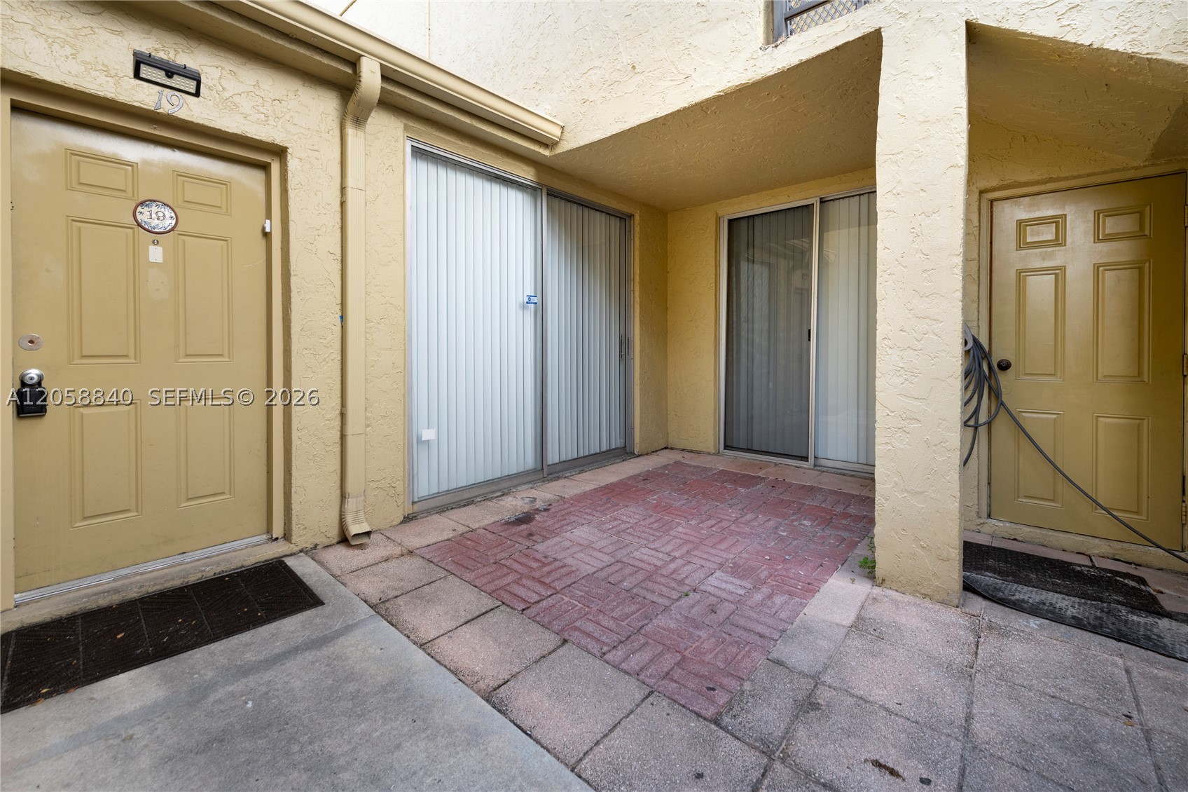 8401 W Sample Rd 19