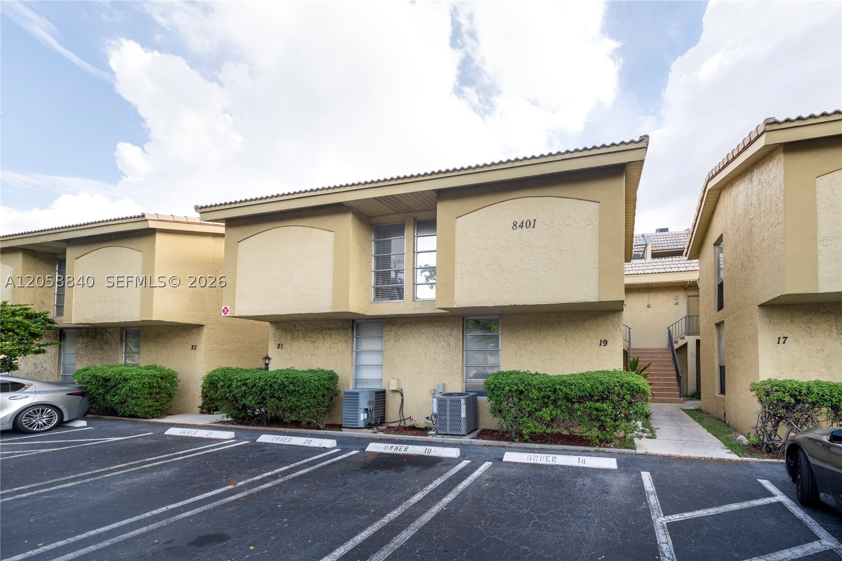 8401 W Sample Rd