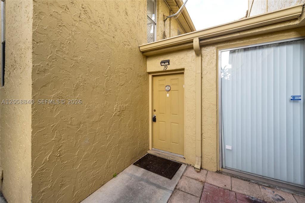 Photo of 8401 W Sample Rd #19, Coral Springs, FL 33065 (MLS # A12058840)