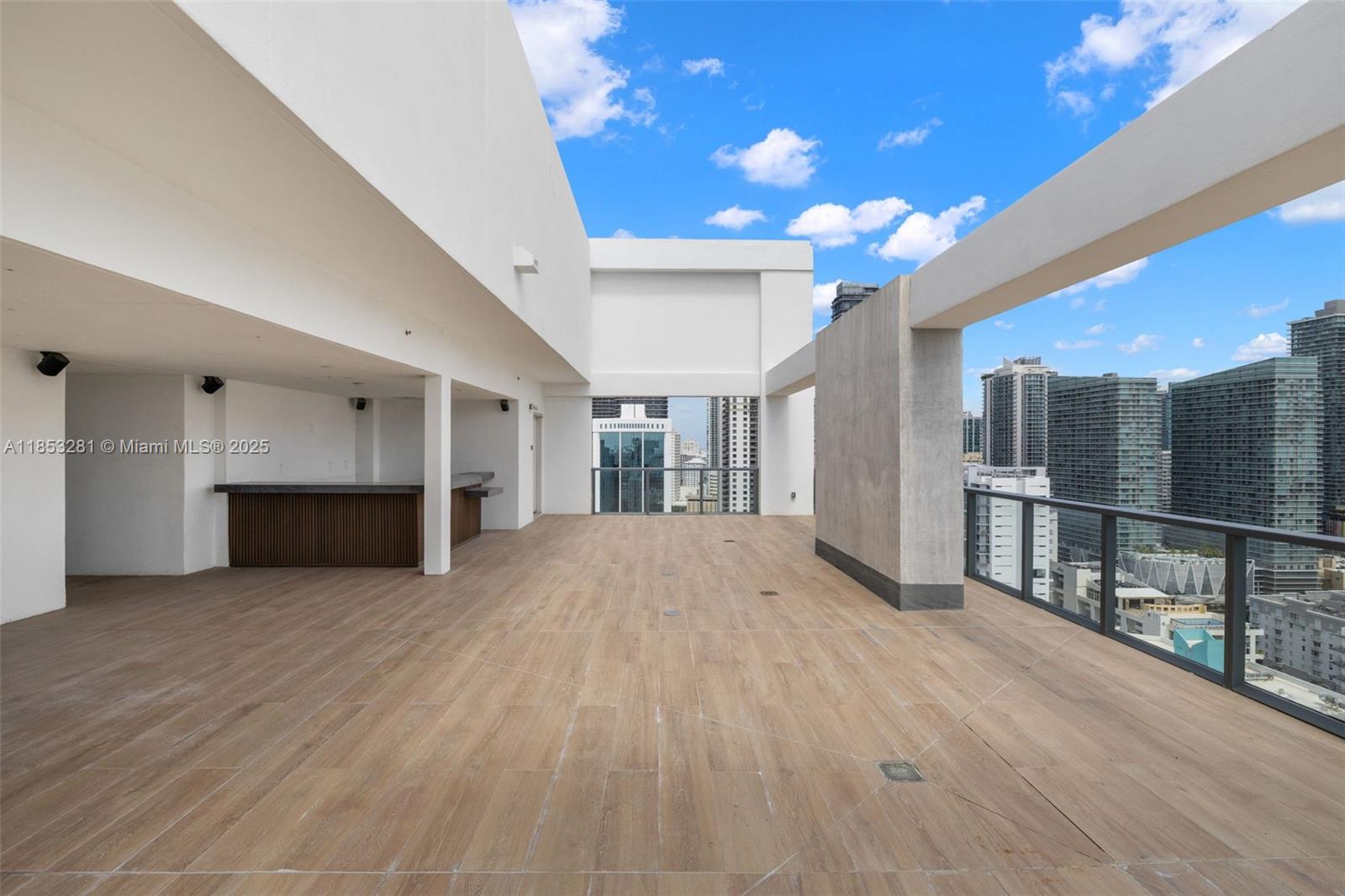 Smart Brickell - Residential