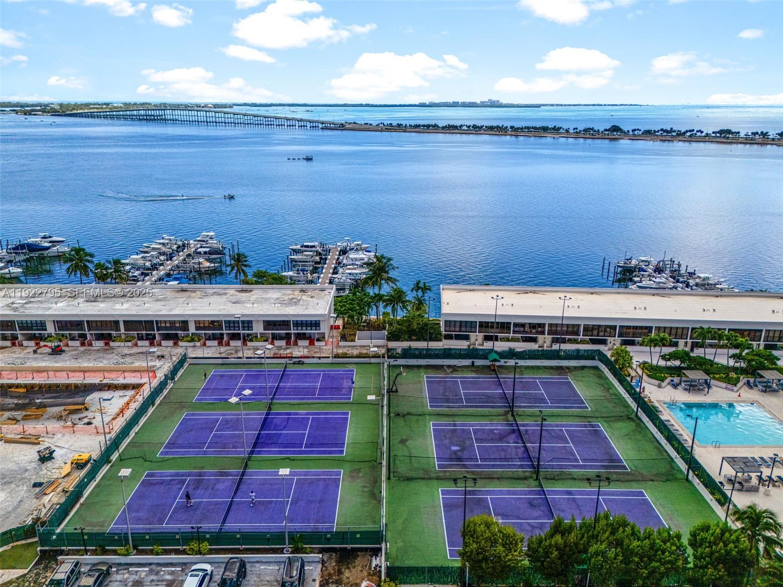 BRICKELL PLACE CONDO - Residential