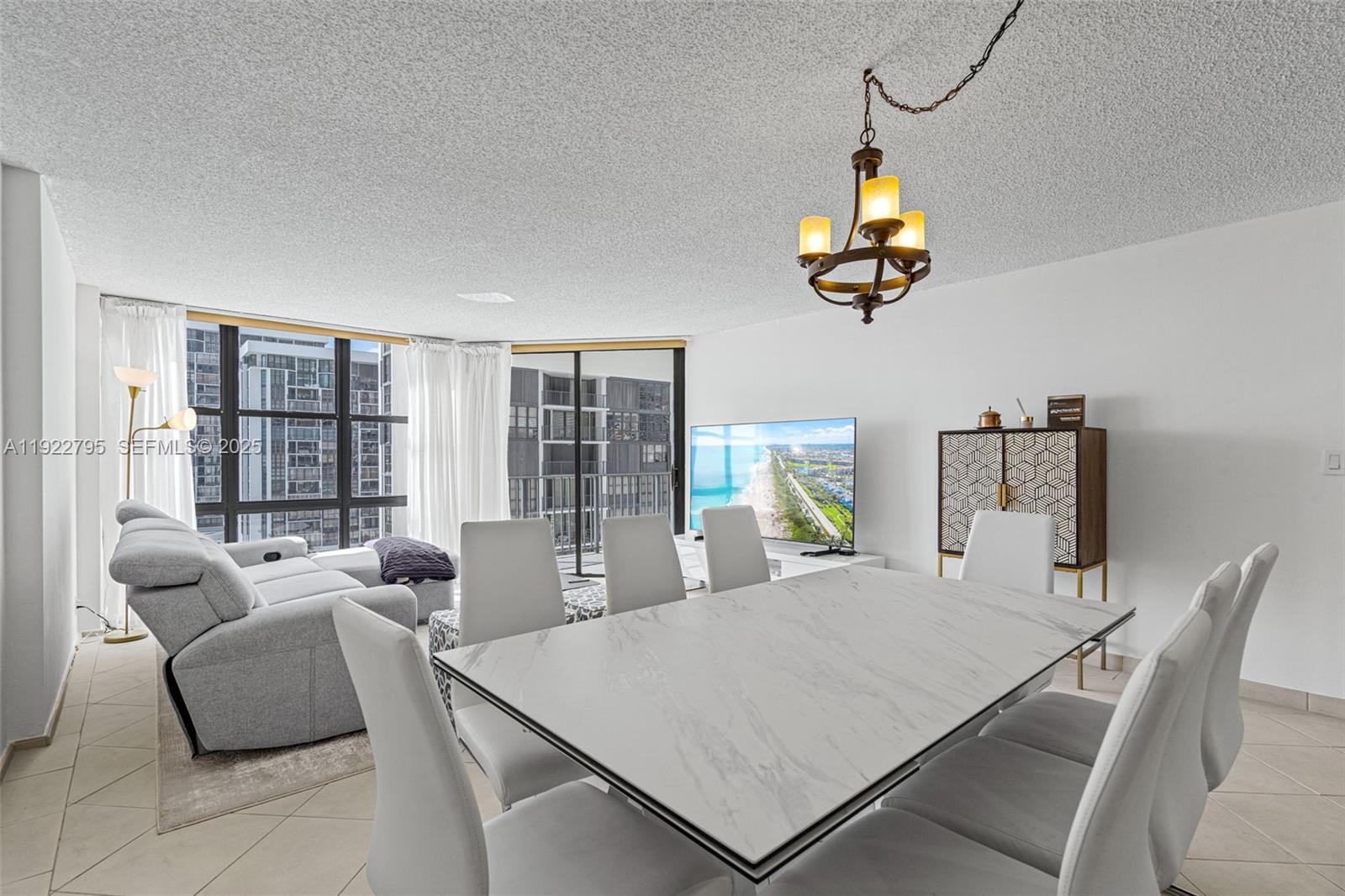 BRICKELL PLACE CONDO - Residential