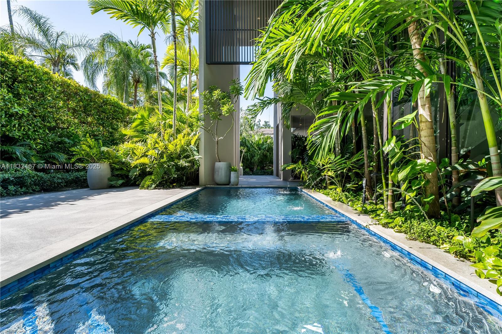 PINECREST MANOR - Residential