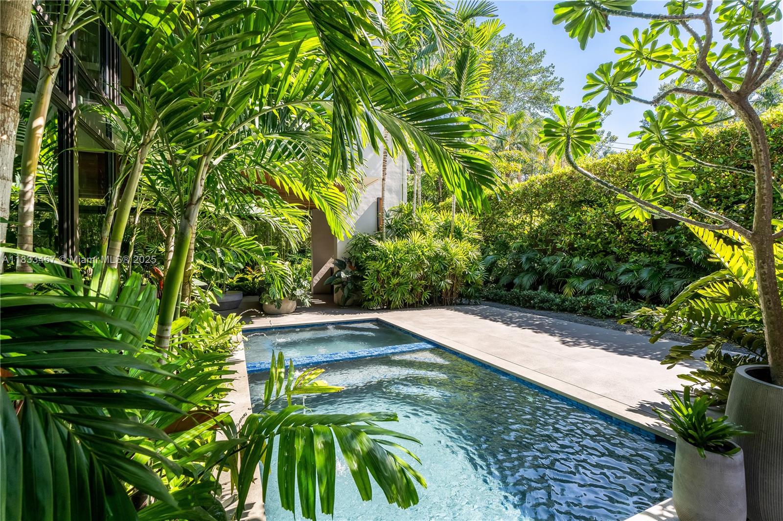 PINECREST MANOR - Residential