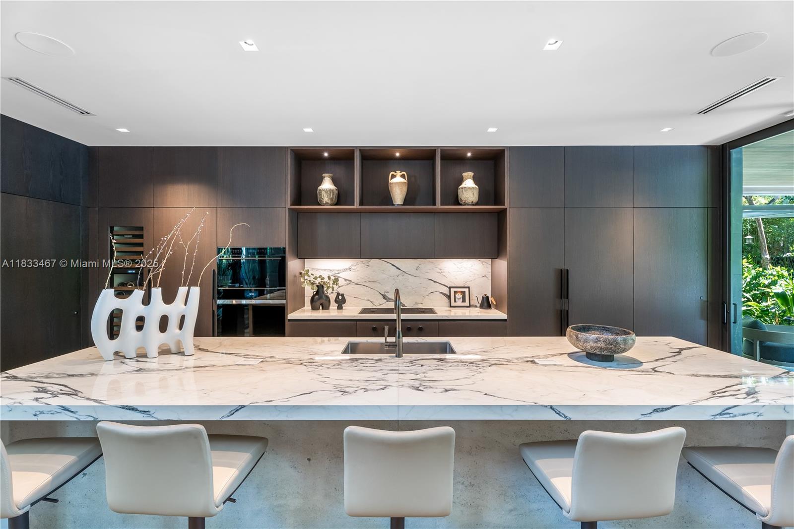 PINECREST MANOR - Residential