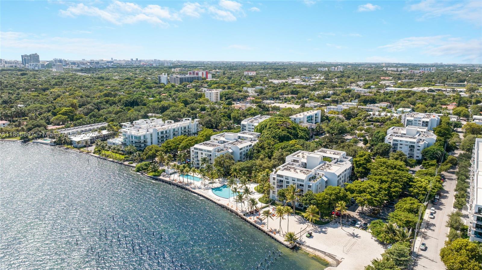 NIRVANA CONDO NO FIVE CON - Residential