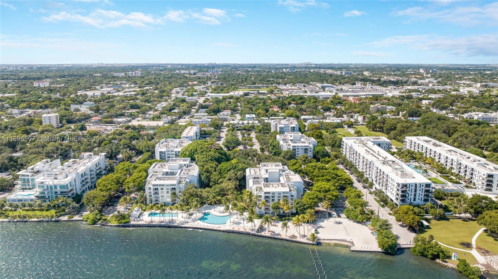 NIRVANA CONDO NO FIVE CON - Residential