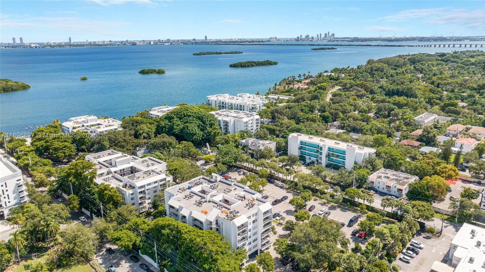 NIRVANA CONDO NO FIVE CON - Residential