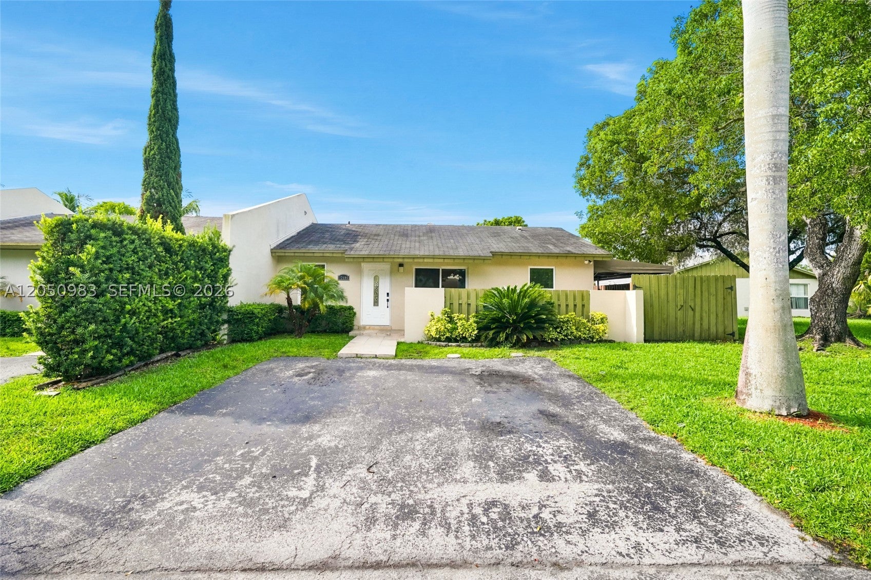 12446 SW 115th Ter - Image 1