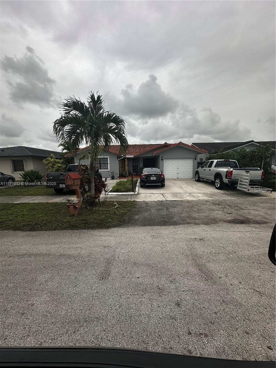 Property for Sale at 7535 W 5th Ct, Hialeah, Miami-Dade County, Florida - Bedrooms: 3 
Bathrooms: 2  - $550,000