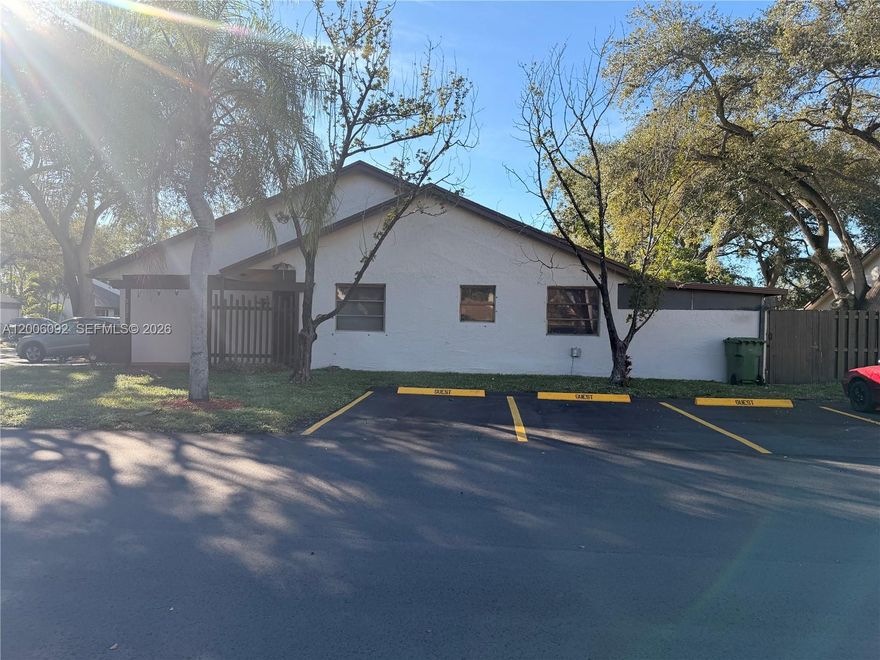 Great 3 Bedroom 2 Bath Home, located on a corner lot in a great neighborhood. Roof was replaced about 2 years ago. Location is very central, near restaurants & shopping malls. This split floor plan corner villa, offers a vaulted ceiling that creates an open feeling. Lots of natural light. Tiled throughout the property. The upgraded kitchen has wood cabinets and granite counter tops. The bathrooms have updated tile with glass shower enclosure. The covered patio is enormous for this type of home plus an open fenced patio. 2 assigned parking spaces plus lots of visitor parking next to the unit. The community offers pool, tennis courts, picnic area. Schedule a showing today.