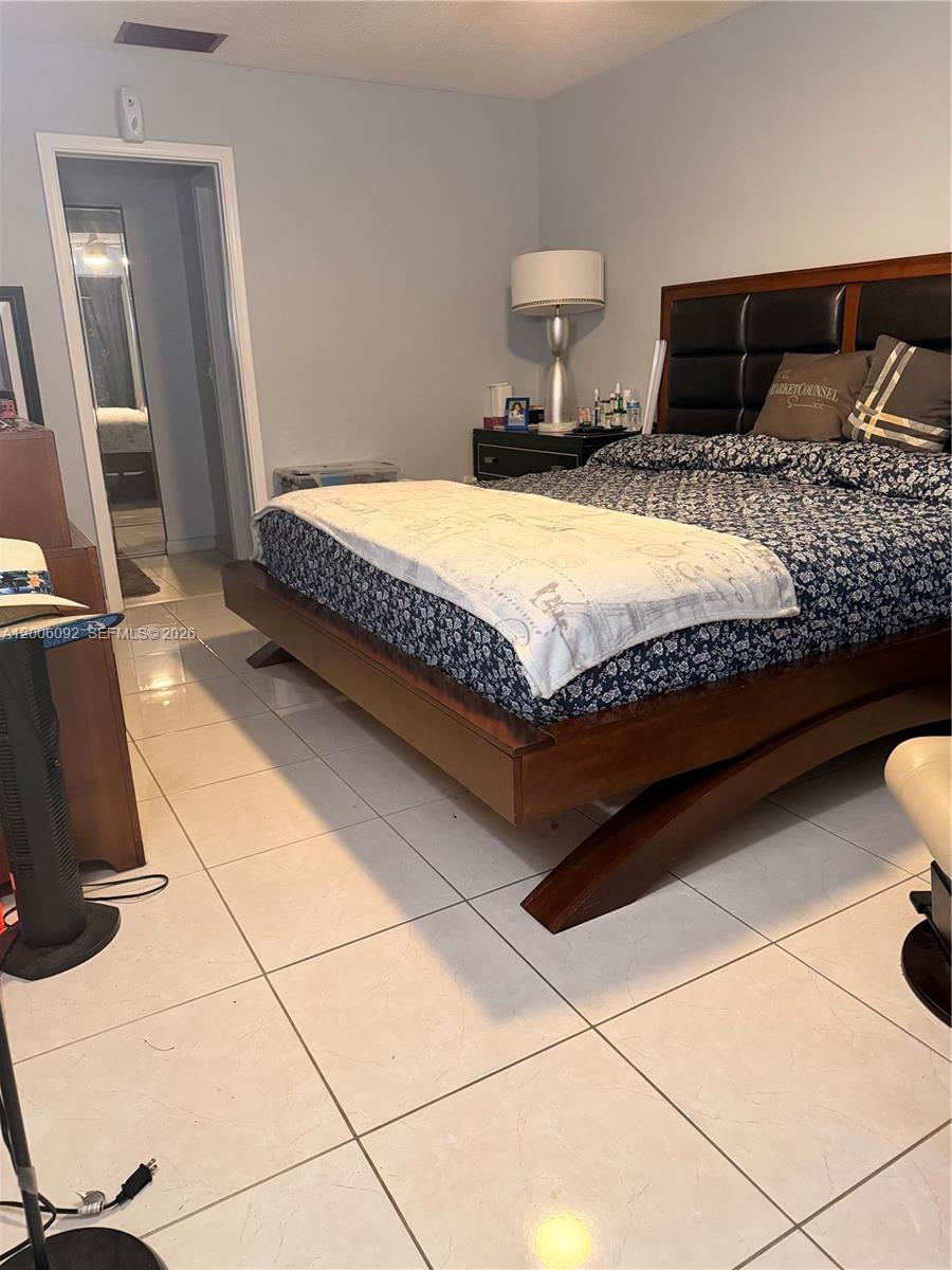 EVERGLADES SUGAR & LAND C - Residential